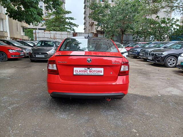 Used Skoda Rapid Style 1.6 MPI AT in Mumbai