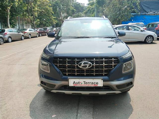 Used 2022 Hyundai Venue in Mumbai