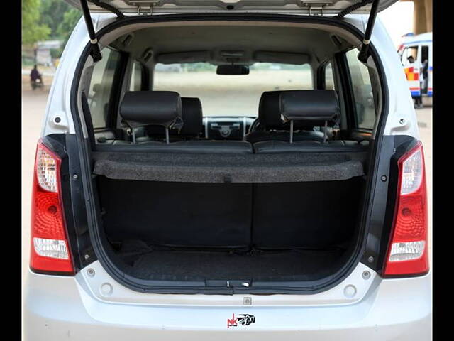 Used Maruti Suzuki Wagon R 1.0 [2010-2013] Vxi ABS-Airbag in Ahmedabad