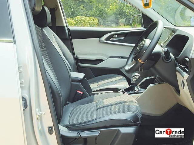 Used Kia Carens [2022-2023] Prestige Plus 1.4 Petrol DCT 7 STR in Delhi