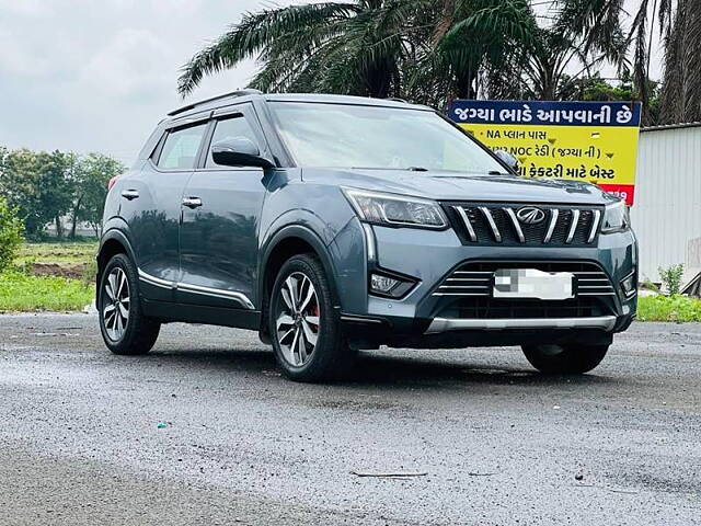 Used Mahindra XUV300 [2019-2024] 1.5 W8 (O) [2019-2020] in Vadodara