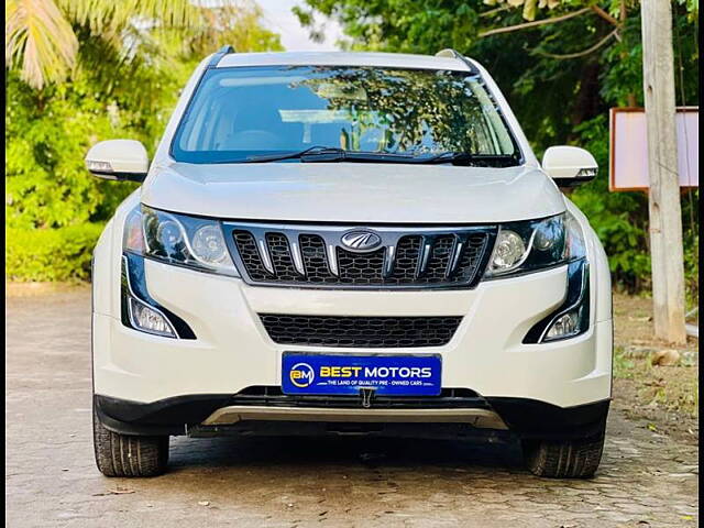 Used 2017 Mahindra XUV500 in Ahmedabad