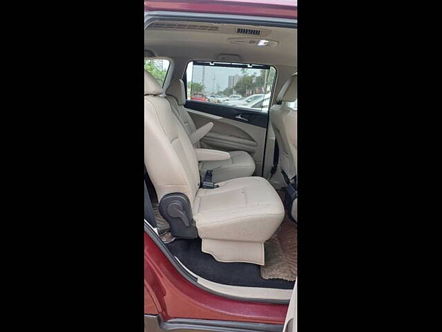 Used Mahindra Marazzo [2018-2020] M8 7 STR in Ahmedabad