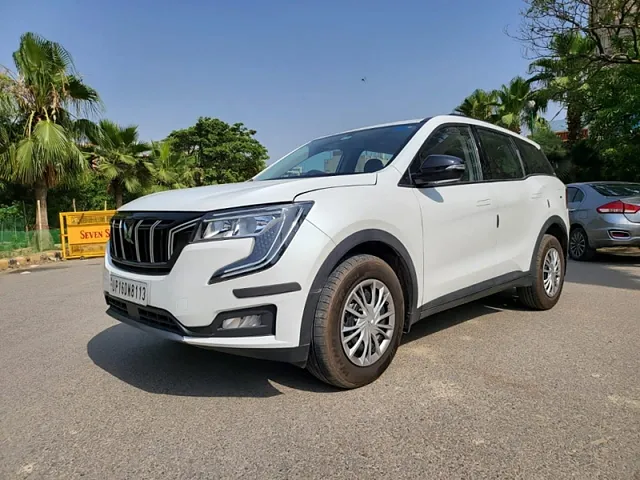 Used 2022 Mahindra XUV700 in Delhi