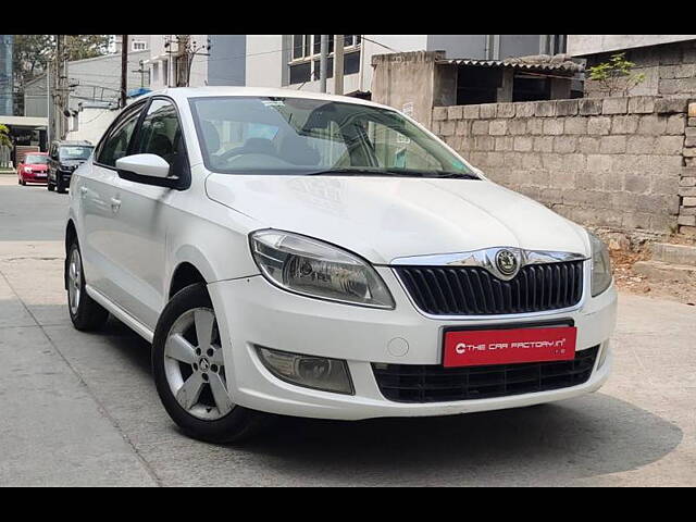 Used Skoda Rapid Ambition 1.5 TDI AT in Hyderabad