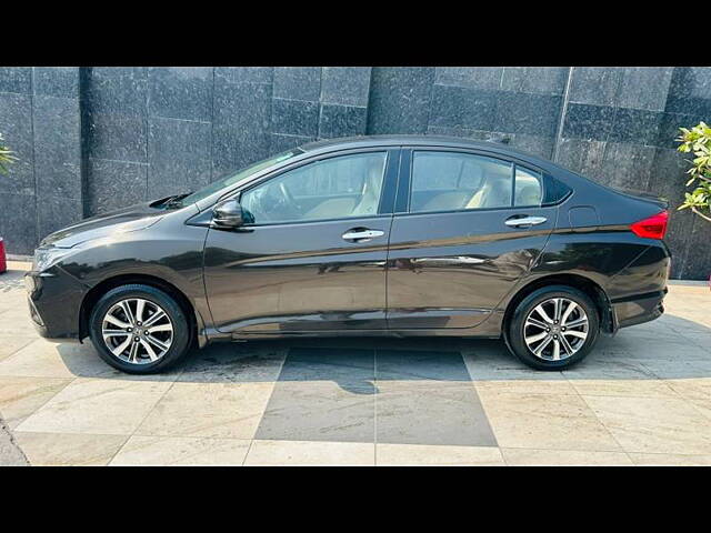 Used Honda City 4th Generation V CVT Petrol [2017-2019] in Delhi