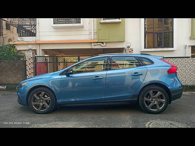 Used Volvo V40 Cross Country [2013-2016] D3 in Kolkata