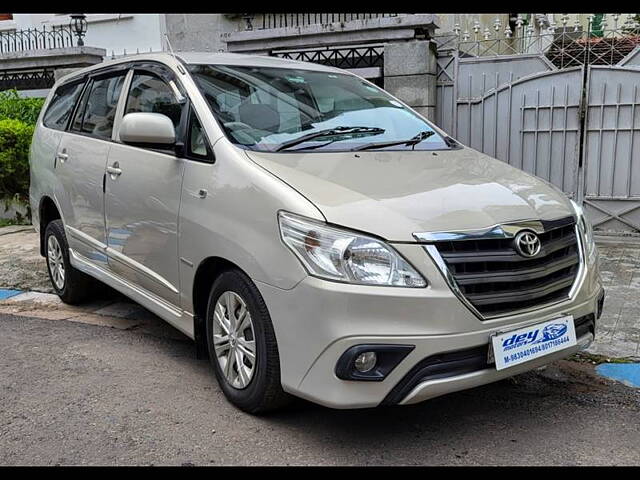 Used Toyota Innova [2013-2014] 2.5 G 8 STR BS-IV in Kolkata