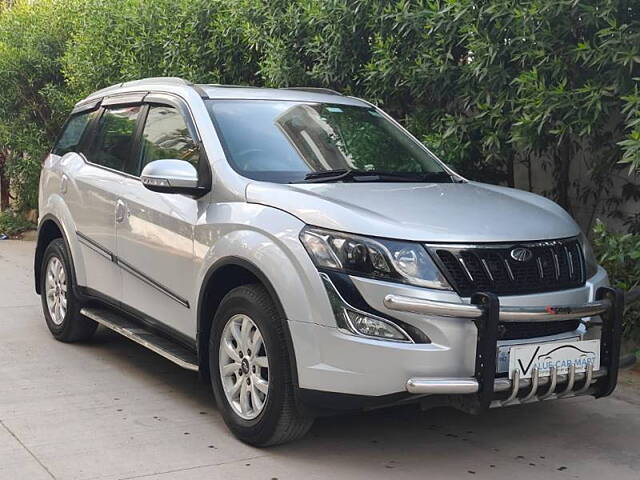 Used Mahindra XUV500 [2015-2018] W10 AT in Hyderabad