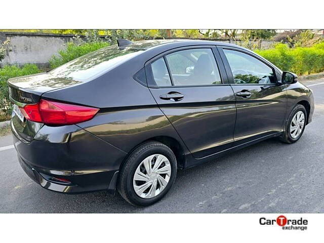 Used Honda City 4th Generation SV Petrol [2017-2019] in Ahmedabad