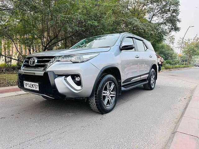 Used Toyota Fortuner [2016-2021] 2.8 4x2 AT [2016-2020] in Delhi