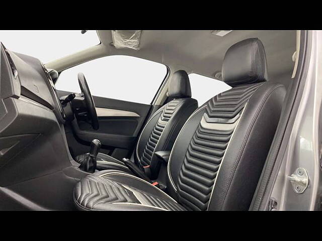 Used Maruti Suzuki Vitara Brezza [2016-2020] ZDi Plus in Ahmedabad