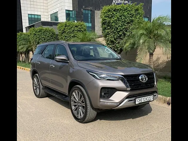 Used 2022 Toyota Fortuner in Delhi