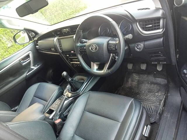 Used Toyota Fortuner 4X2 MT 2.8 Diesel in Kanpur