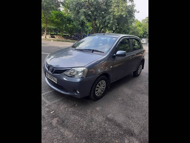 Used Toyota Etios Liva GX in Delhi