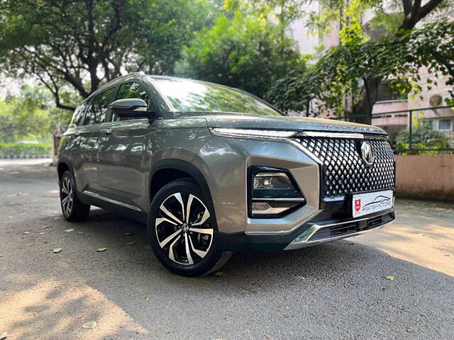 Used MG Hector Plus Savvy Pro 1.5 Turbo Petrol CVT 6 STR in Delhi