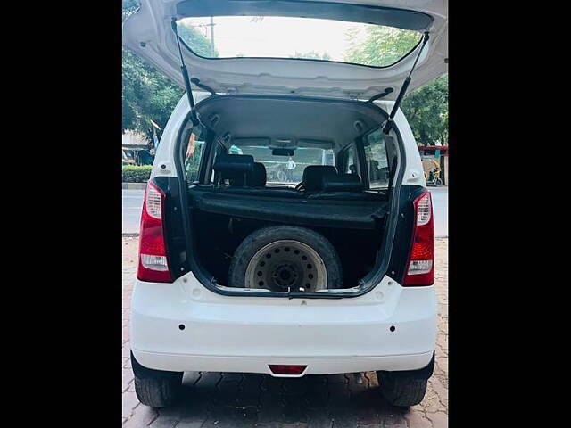 Used Maruti Suzuki Wagon R 1.0 [2014-2019] VXI AMT in Kanpur