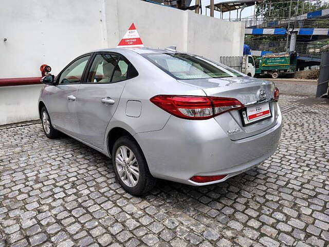 Used Toyota Yaris V MT in Delhi