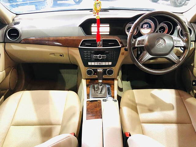 Used Mercedes-Benz C-Class [2010-2011] 200 CGI Elegance in Hyderabad