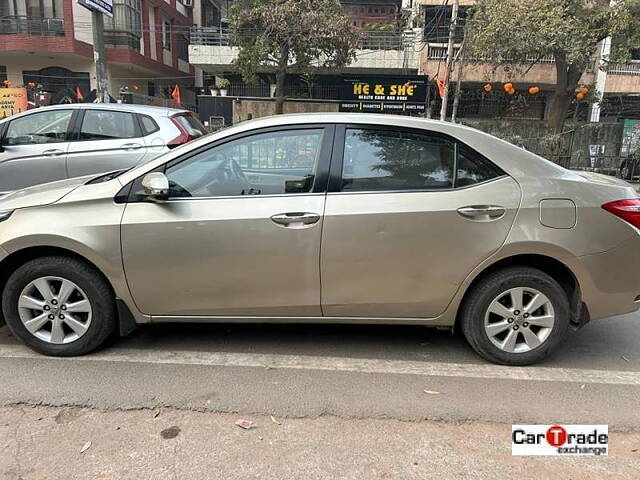 Used Toyota Corolla Altis G Diesel in Delhi