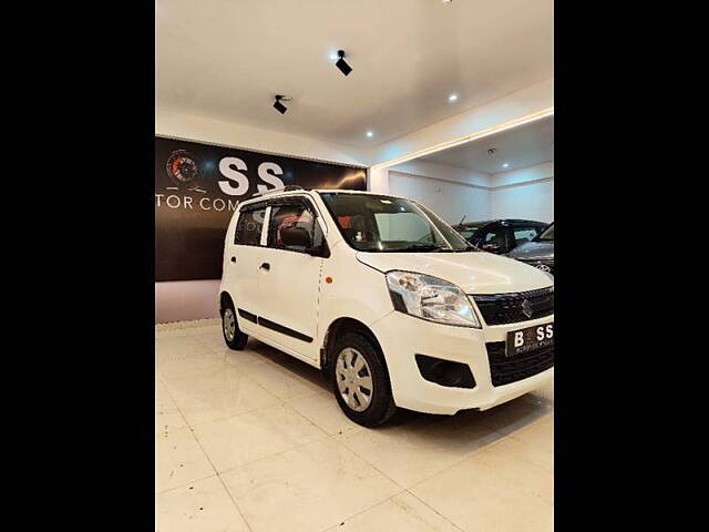 Used Maruti Suzuki Wagon R 1.0 [2014-2019] LXI in Lucknow