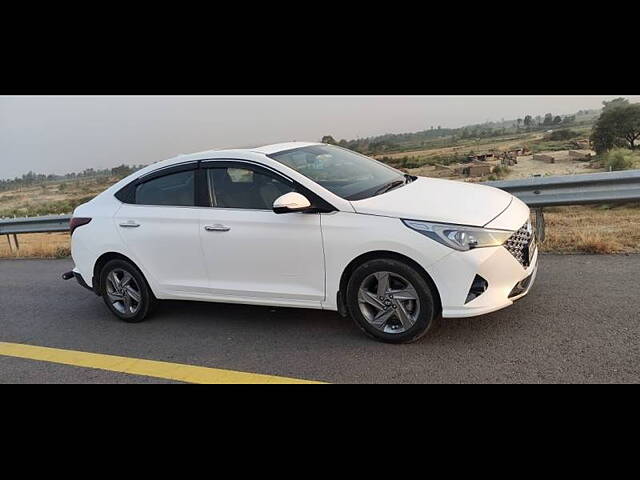 Used Hyundai Verna [2020-2023] SX 1.5 CRDi in Lucknow