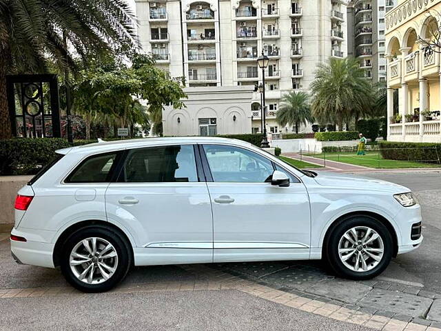 Used Audi Q7 [2015-2020] 45 TFSI Technology Pack in Delhi