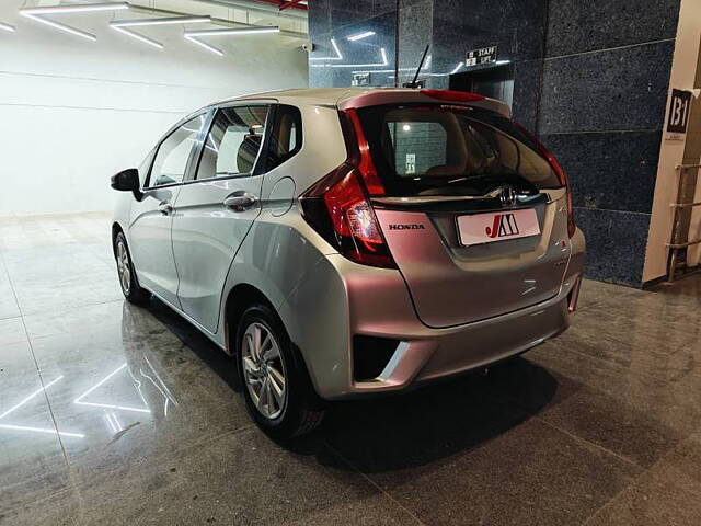 Used Honda Jazz [2015-2018] V AT Petrol in Ahmedabad