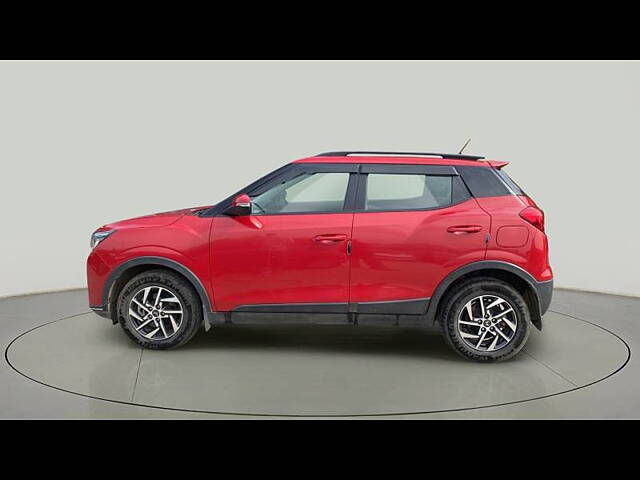 Used Mahindra XUV300 [2019-2024] W8 (O) 1.2 Petrol AMT in Pune