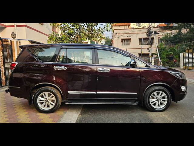 Used Toyota Innova Crysta [2016-2020] 2.4 VX 8 STR [2016-2020] in Kolkata