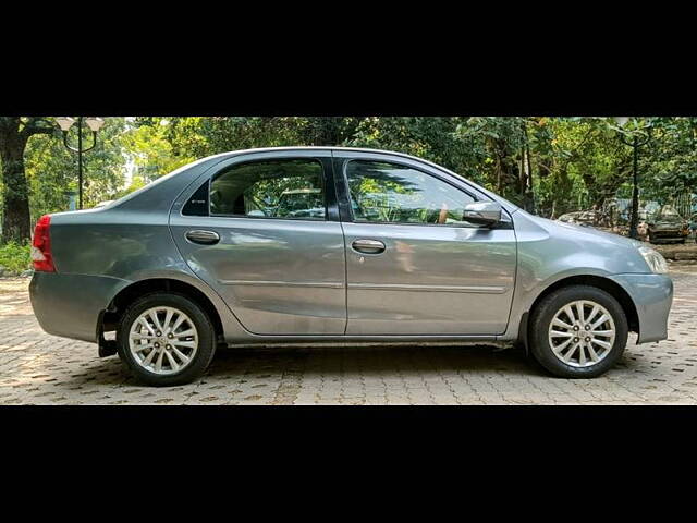 Used Toyota Etios [2014-2016] VX in Kolkata