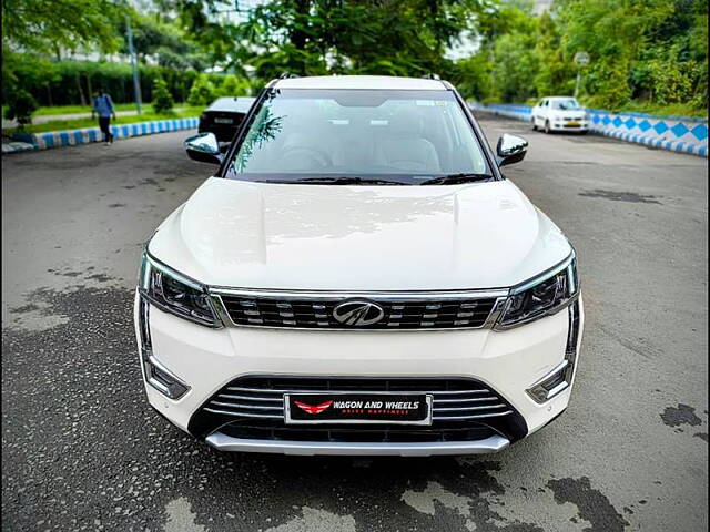 Used Mahindra XUV300 [2019-2024] W8 (O) 1.5 Diesel [2020] in Kolkata