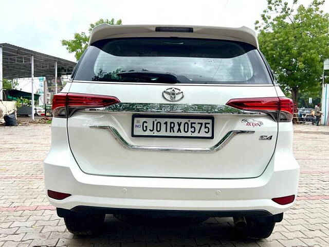 Used Toyota Fortuner [2016-2021] 2.8 4x4 AT [2016-2020] in Ahmedabad