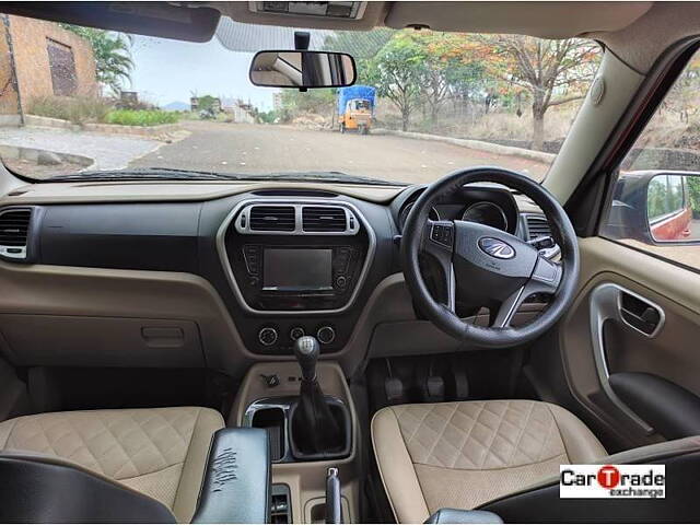 Used Mahindra TUV300 [2015-2019] T10 in Nashik