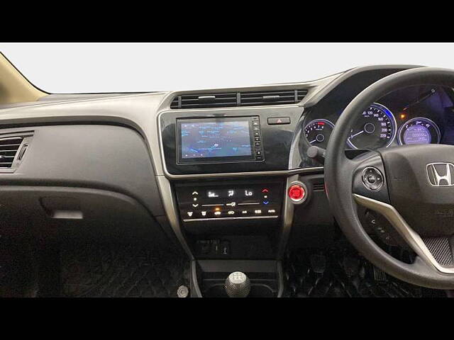 Used Honda City 4th Generation V Petrol in Delhi