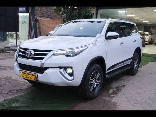 Used Toyota Fortuner [2016-2021] 2.8 4x2 MT [2016-2020] in Gurgaon