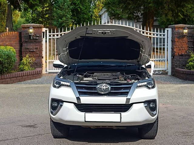 Used Toyota Fortuner [2016-2021] 2.8 4x2 MT [2016-2020] in Delhi