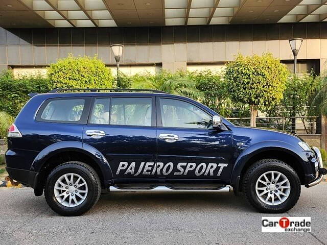 Used Mitsubishi Pajero Sport 2.5 AT in Delhi