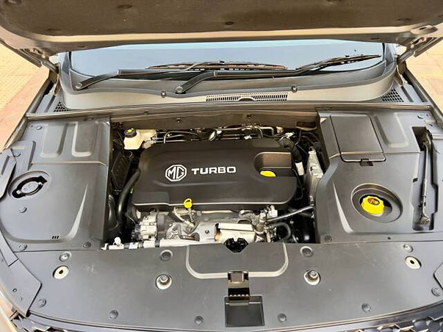 Used MG Hector [2021-2023] Sharp 2.0 Diesel Turbo MT Dual Tone in Delhi