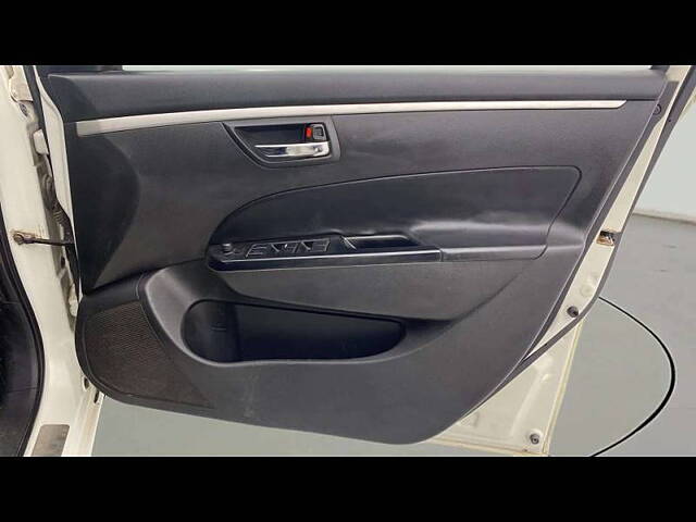 Used Maruti Suzuki Swift [2014-2018] VXi [2014-2017] in Ahmedabad