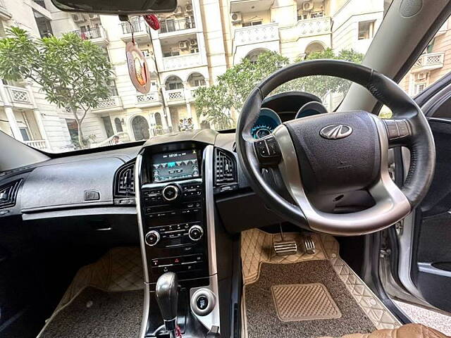 Used Mahindra XUV500 W11 AT in Delhi