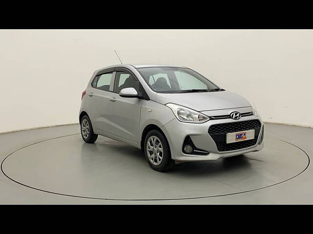 Used 2017 Hyundai Grand i10 in Delhi