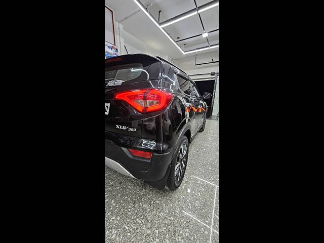 Used Mahindra XUV300 [2019-2024] W8 (O) 1.5 Diesel [2020] in Varanasi