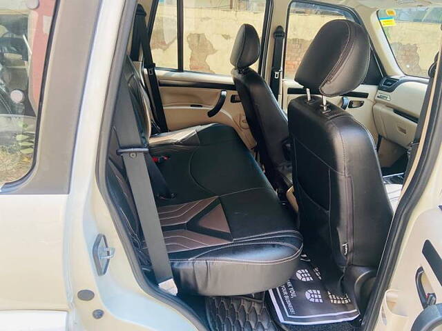 Used Mahindra Scorpio S11 MT 7S in Delhi