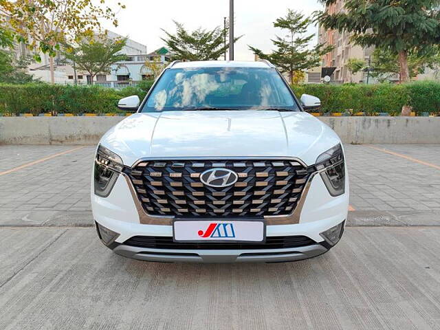 Used 2022 Hyundai Alcazar in Ahmedabad