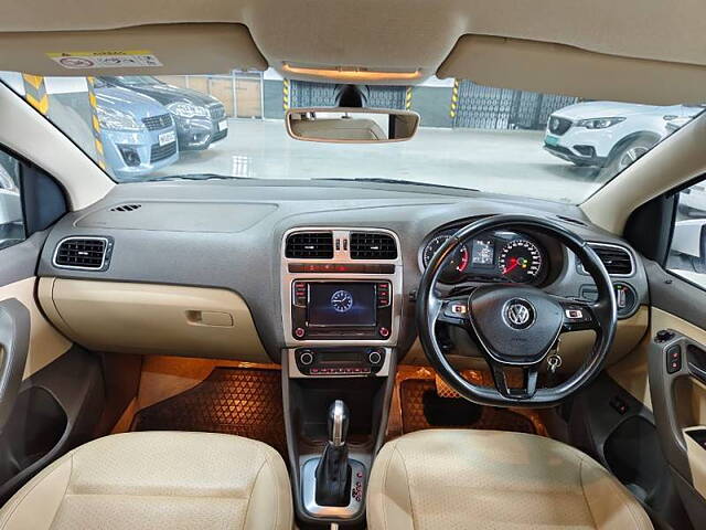 Used Volkswagen Vento [2015-2019] Highline Plus 1.2 (P) AT 16 Alloy in Pune