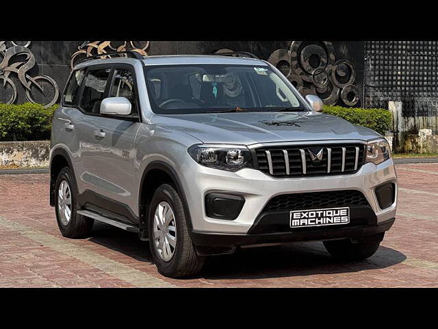 Used Mahindra Scorpio N Z4 Diesel MT 4WD 7 STR [2022] in Lucknow