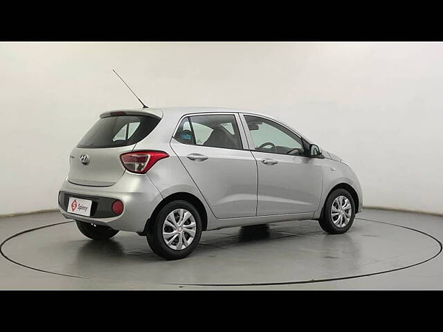 Used Hyundai Grand i10 Magna 1.2 Kappa VTVT in Ahmedabad