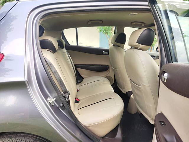 Used Hyundai i20 [2010-2012] Sportz 1.2 (O) in Bangalore