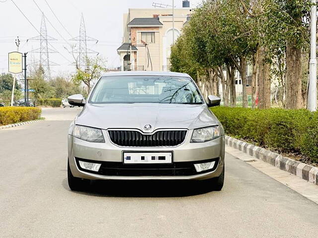 Used 2014 Skoda Octavia in Mohali